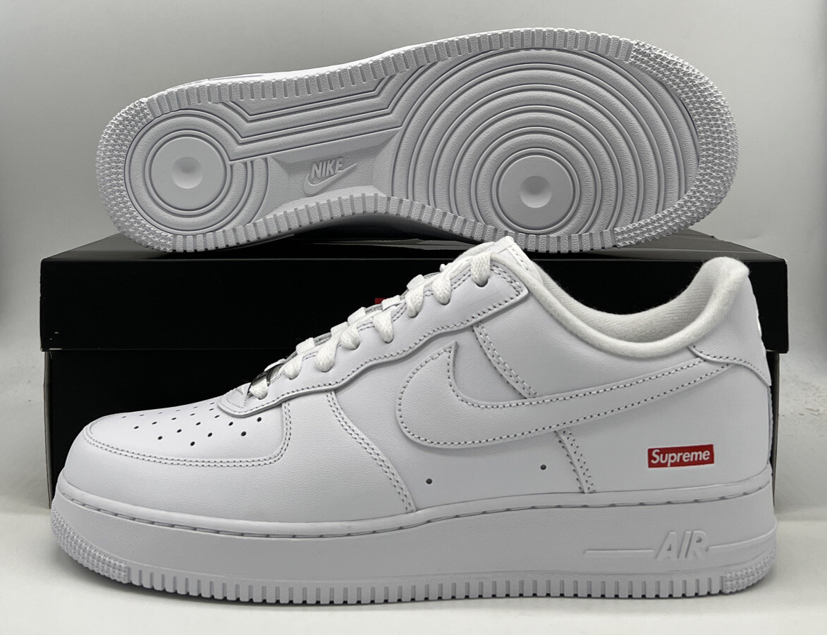 Nike Air Force 1 Low Supreme Triple White Red CU9225-100 Mens Size: купить  с доставкой из США, цена 20 437 руб - (394102217504)